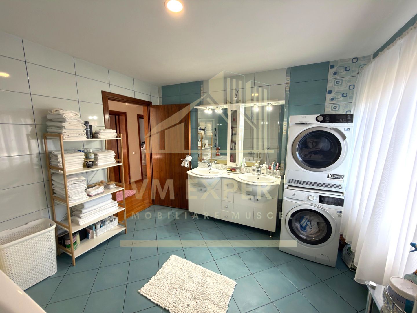 CASĂ 5 CAMERE TEREN 1600 MP CAMPULUNG - Poză 40