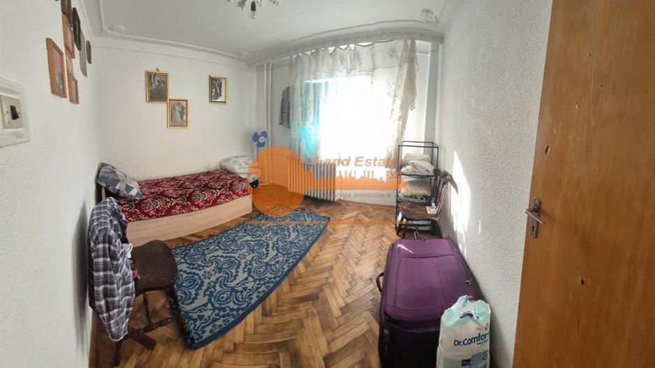 Apartament cu 2 camere in zona Margeanului-Rahova - Poză 1