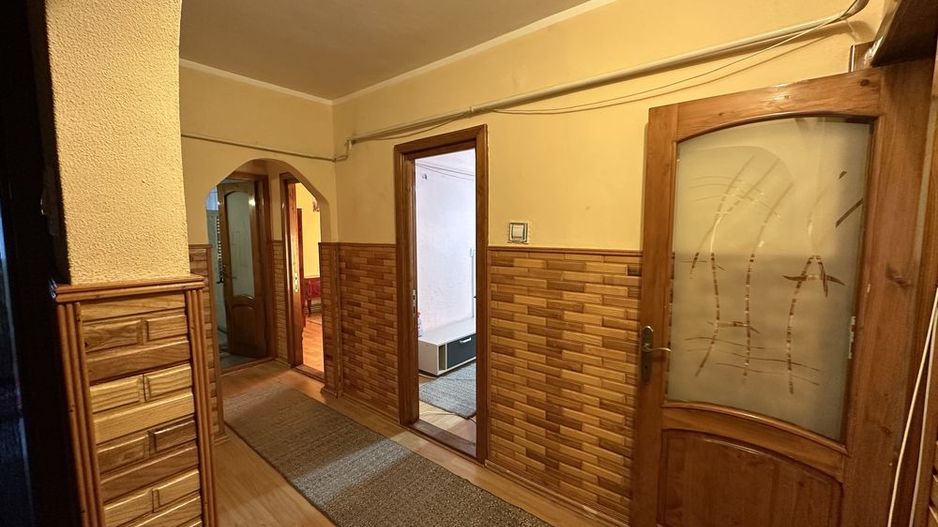 Apartament, 3 camere, Micro 13B - Poză 3