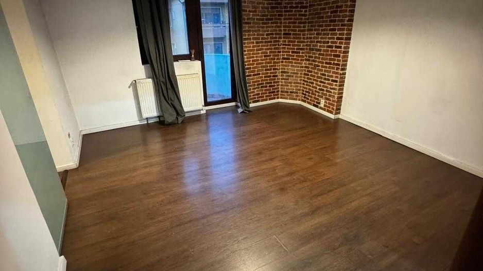 Apt 2 Cam Radu Beller - Poză 1