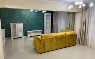 Apartament spațios, 2 camere,  76 mp,  2 bai, cu  vedere in Decebal - Poză 2