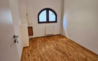 2 Vile Interbelice | Zonă Centrală | Renovate Integral 2024 - Poză 27