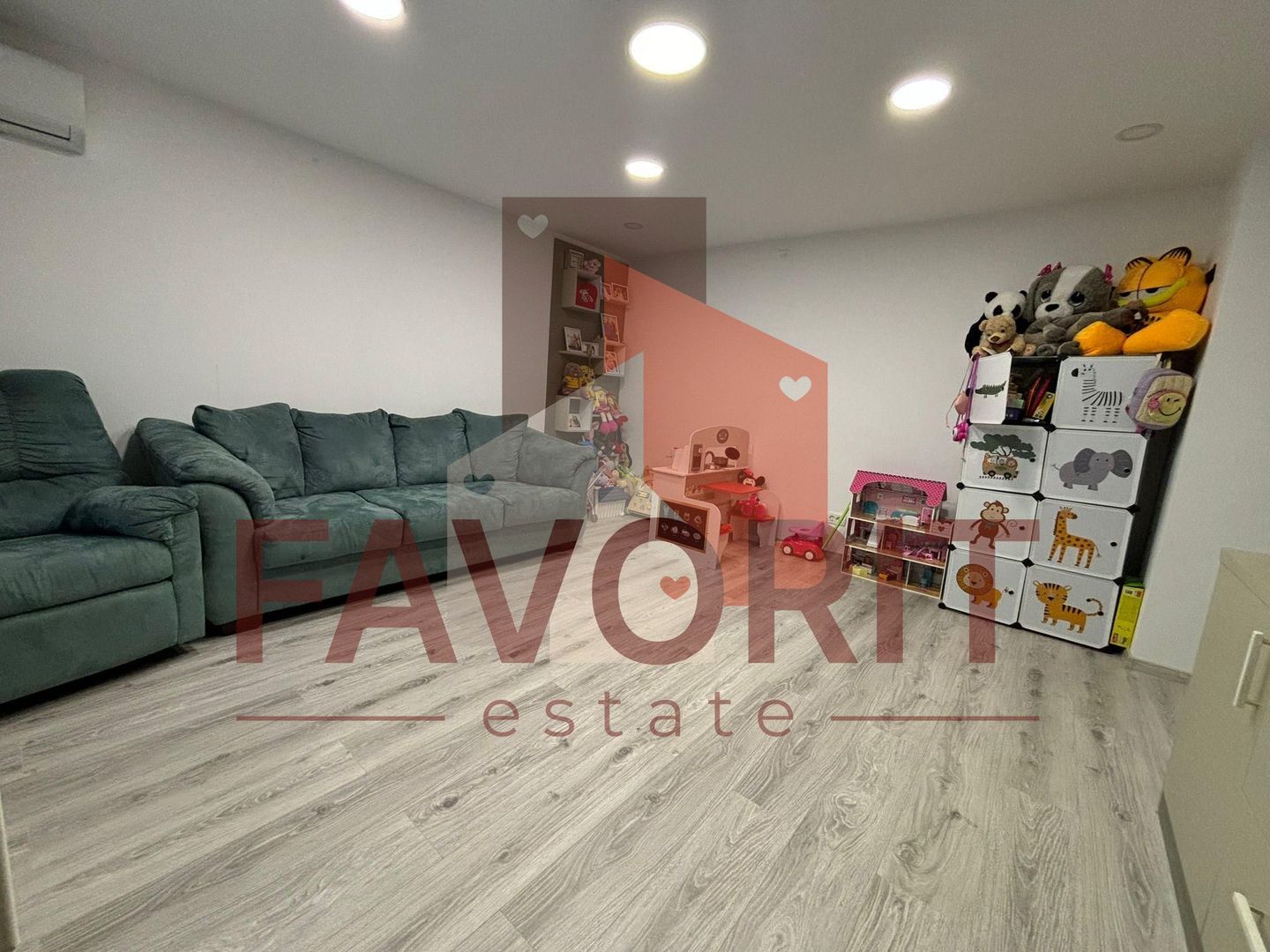 Centrala proprie. Renovat integral. Mobilat si utilat. Etaj intermediar - Poză 2