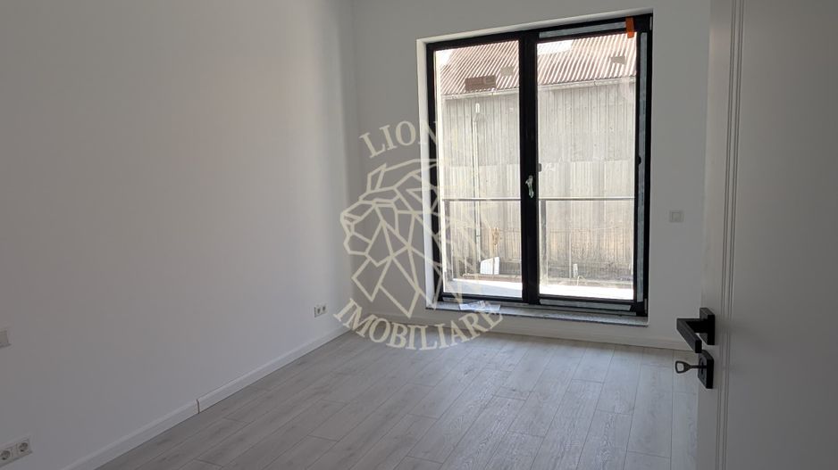 COMISION 0%! Apartament o camera-balcon-etaj 1-lift-Zona Terra - Poză 1
