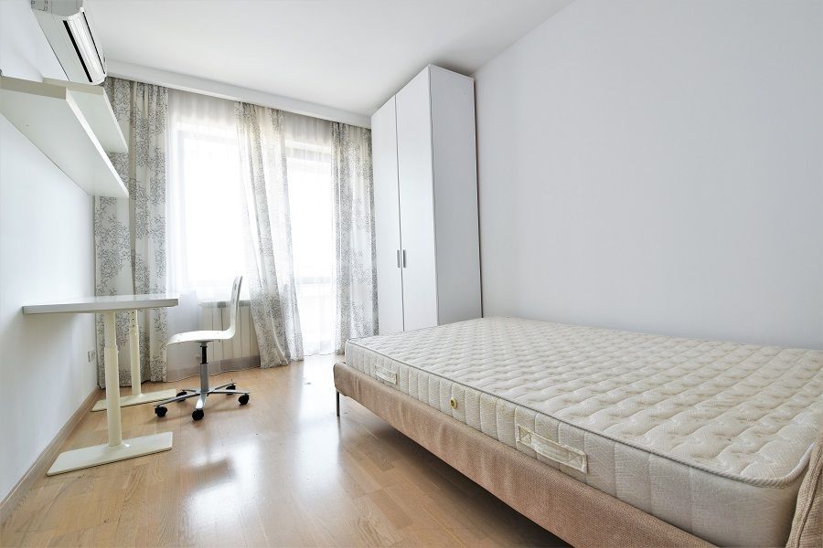 4 camere spatios 140 mp zona Aleea Privighetorilor- Baneasa - Poză 8