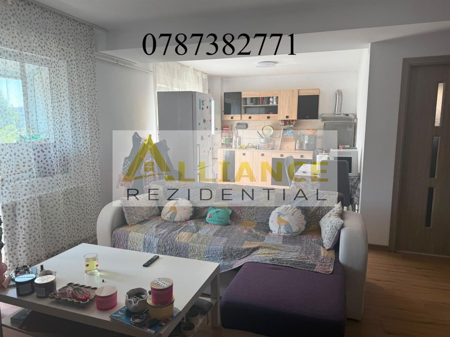 PIATA SUDULUI -APARTAMENT 3 CAMERE - Poză 1