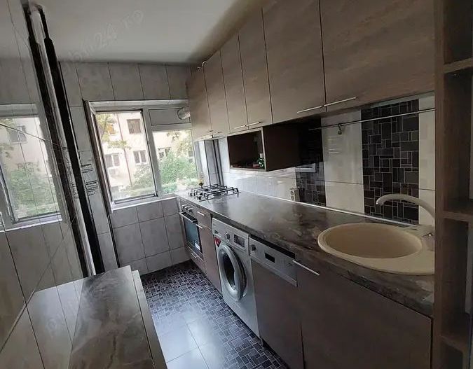 Apartament 3 camere, Bd. Constantin Brancoveanu - Poză 4
