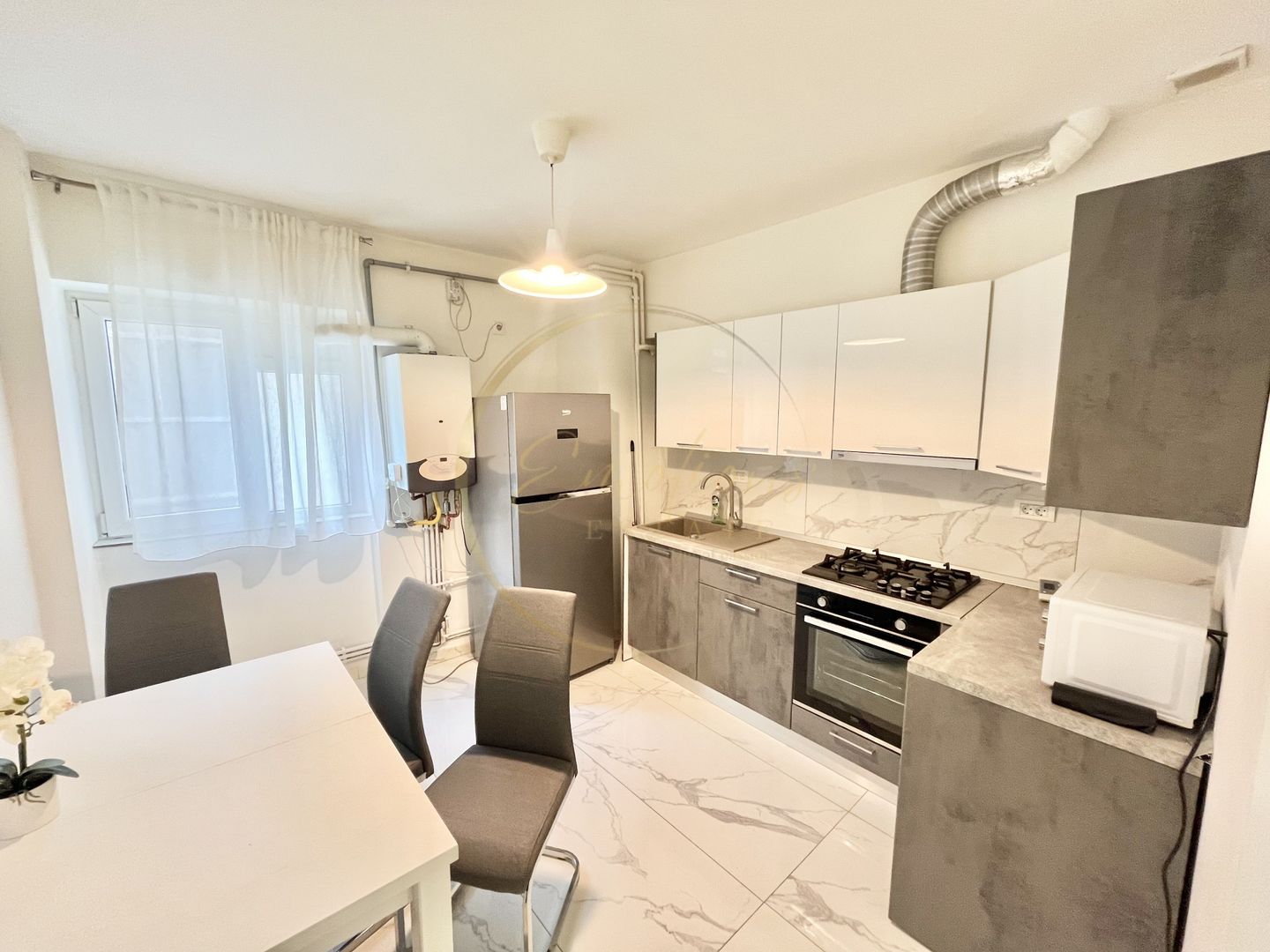 Apartament 4 camere de închiriat – zona Aradului - Poză 3