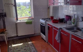 Ag BRASADAS vinde apartament 4 cam. Etaj 3 in  Micro 16 - Poză 3