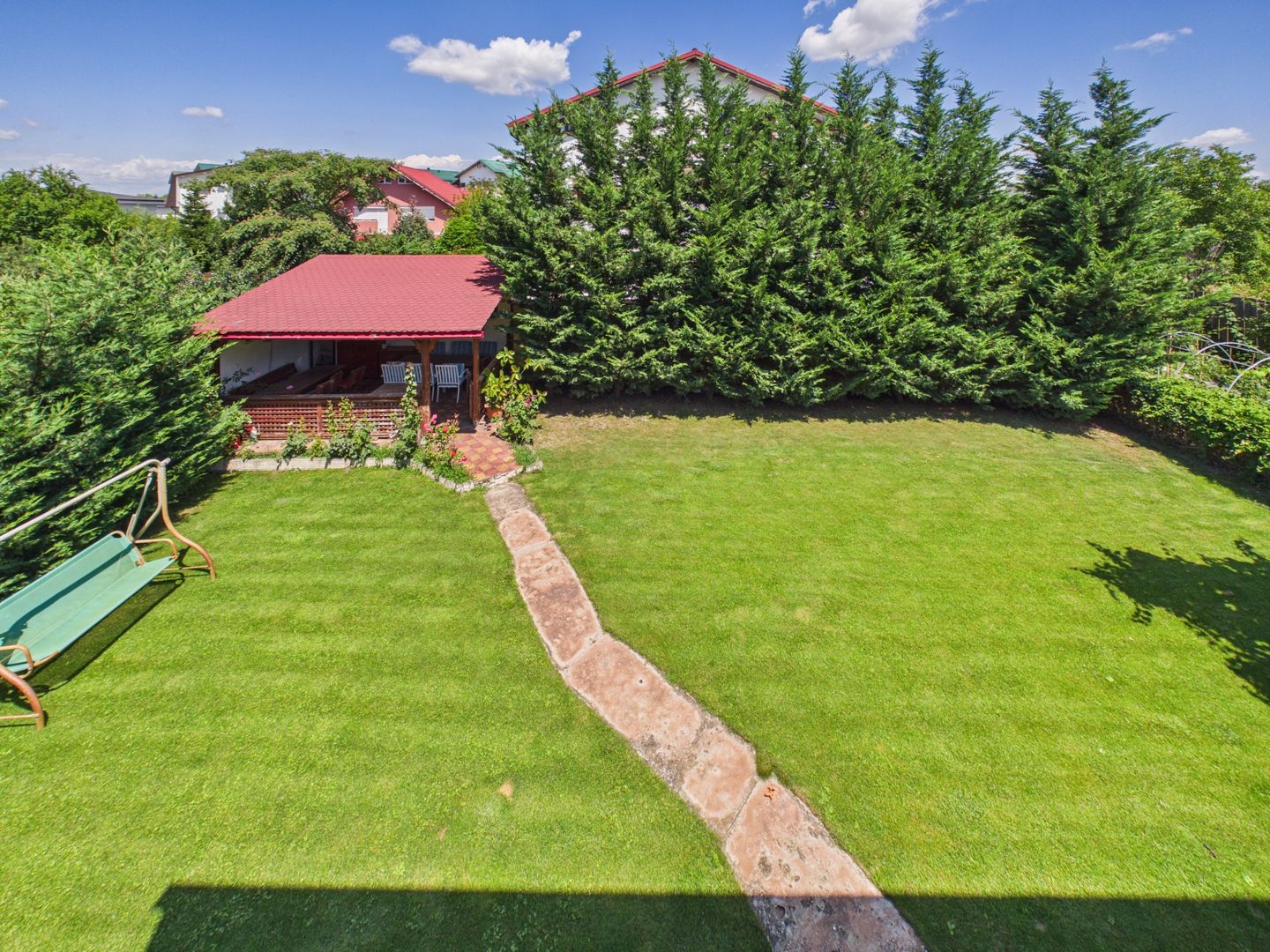 Vilă 10 camere + spațiu comercial | teren 1.300 mp | Otopeni 23 August - Poză 26