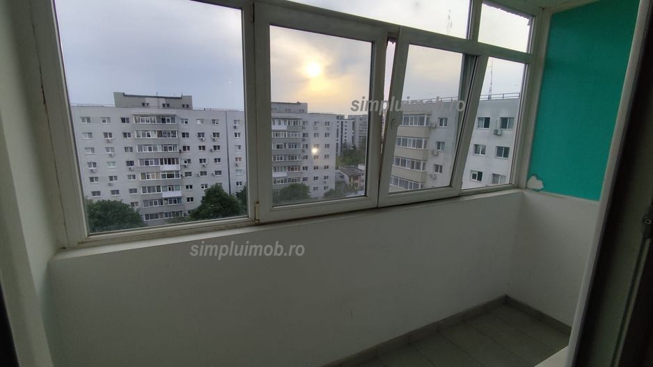 2 camere decomandat 56 mp an 1979 - Poză 12