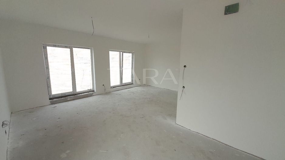 Vanzare casa individuala in Sannicoara - Poză 1