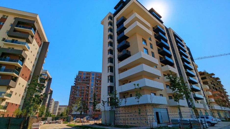 Apartament decomandat cu 3 camere si balcon - zona Bd Metalurgiei - Poză 9