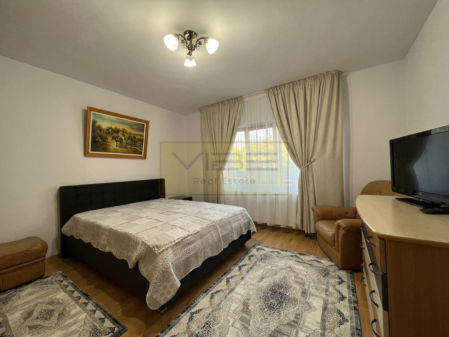Apartament 1 camera +parcare si gradina Galata Belvedere - Poză 2
