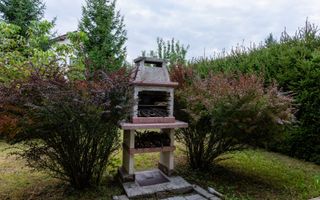 Vila superba cu cinci camere zona centrala - Poză 7