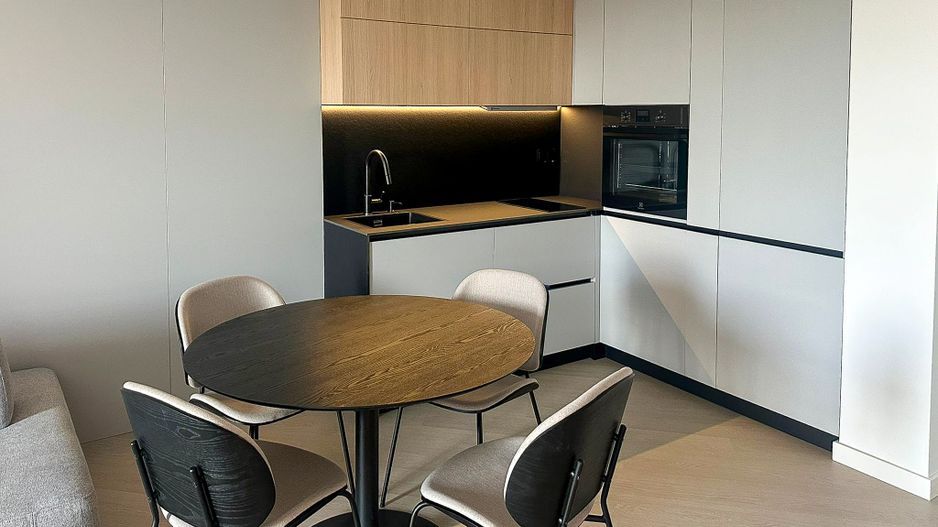 Chirie apartament 2 camere I Cortina North I  vedere liberă - Poză 6