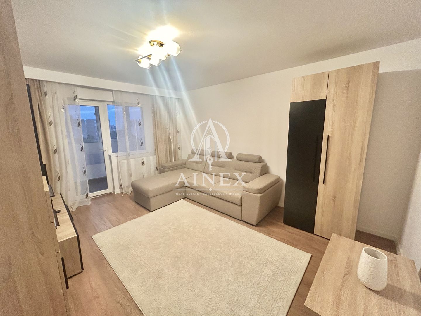 OCAZIE Apartament 3 CAMERE Zona Gheorghe Lazar - Poză 2