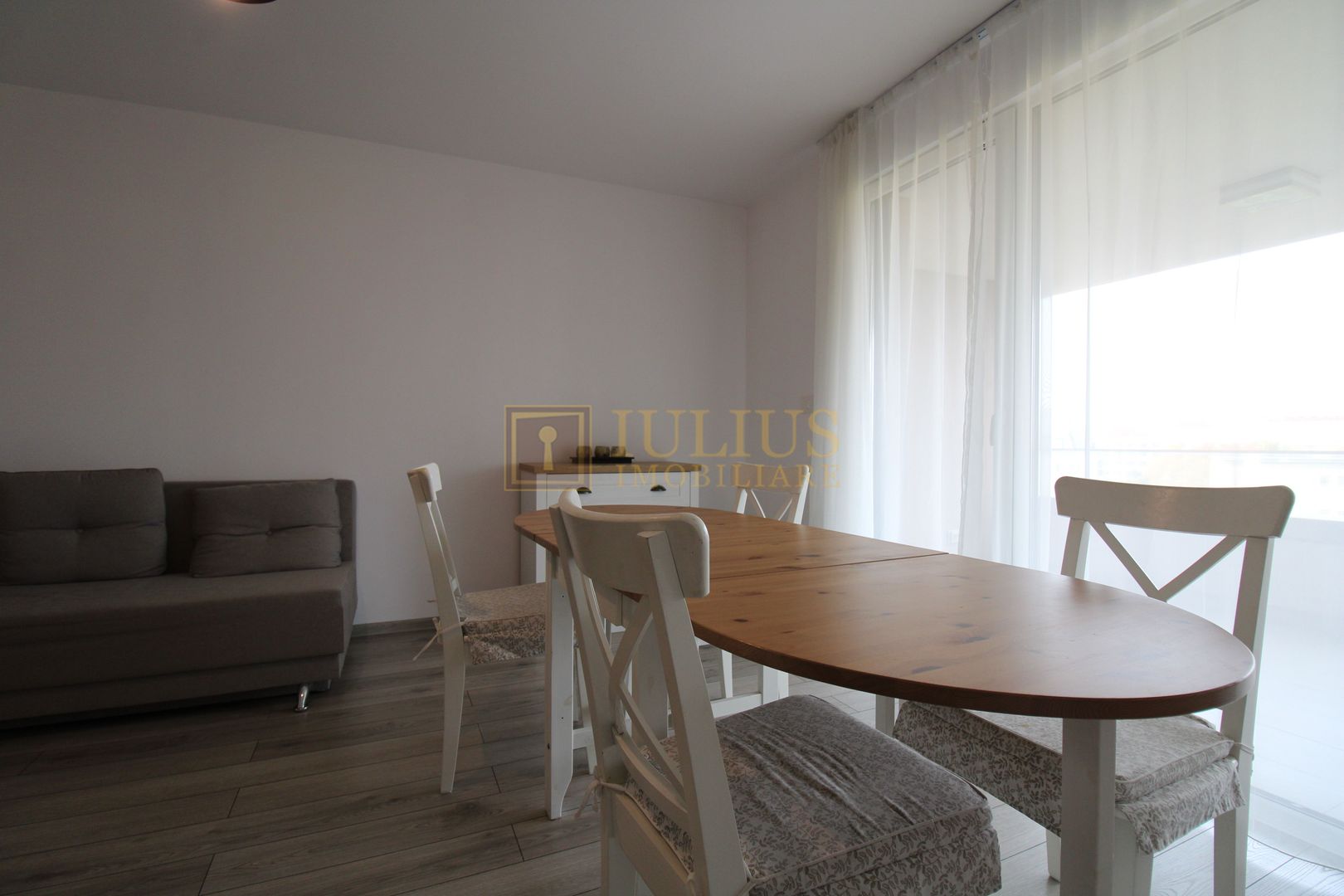 Aradului, 2 camere, centrala proprie - Poză 4