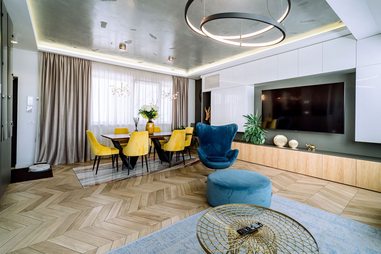 Penthouse 4 camere, ultracentral, Oradea. 800 000 E + TVA. Comision 0 - Poză 10