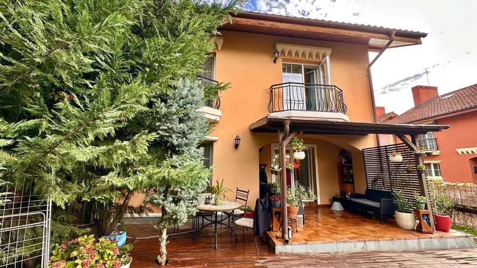 Vila 5 camere complex cu piscina Iancu Nicolae Jolie Ville - Poză 1