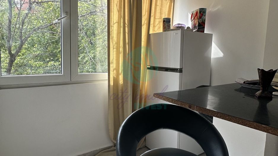 Garsoniera langa METROU - Poză 3