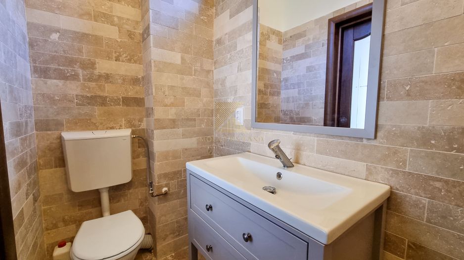 Casă individuală complet renovată, situată în centrul istoric al Brașo - Poză 18