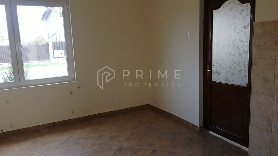 Casă renovată 2025, teren și curte comună – Sângeorgiu de Mureș - Poză 3