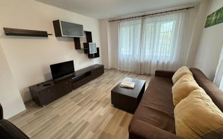 Apartament cu 3 camere, 84mp, Zona Central - Poză 1
