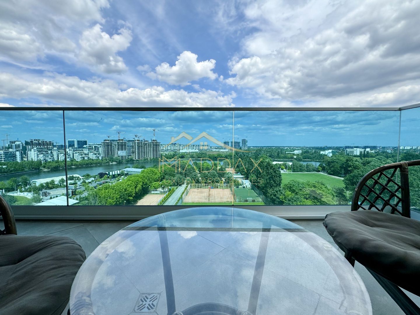 Apartament cu 2 camere ***LUX*** Fully Furnished// Floreasca - Amazing Lake View - Poză 13