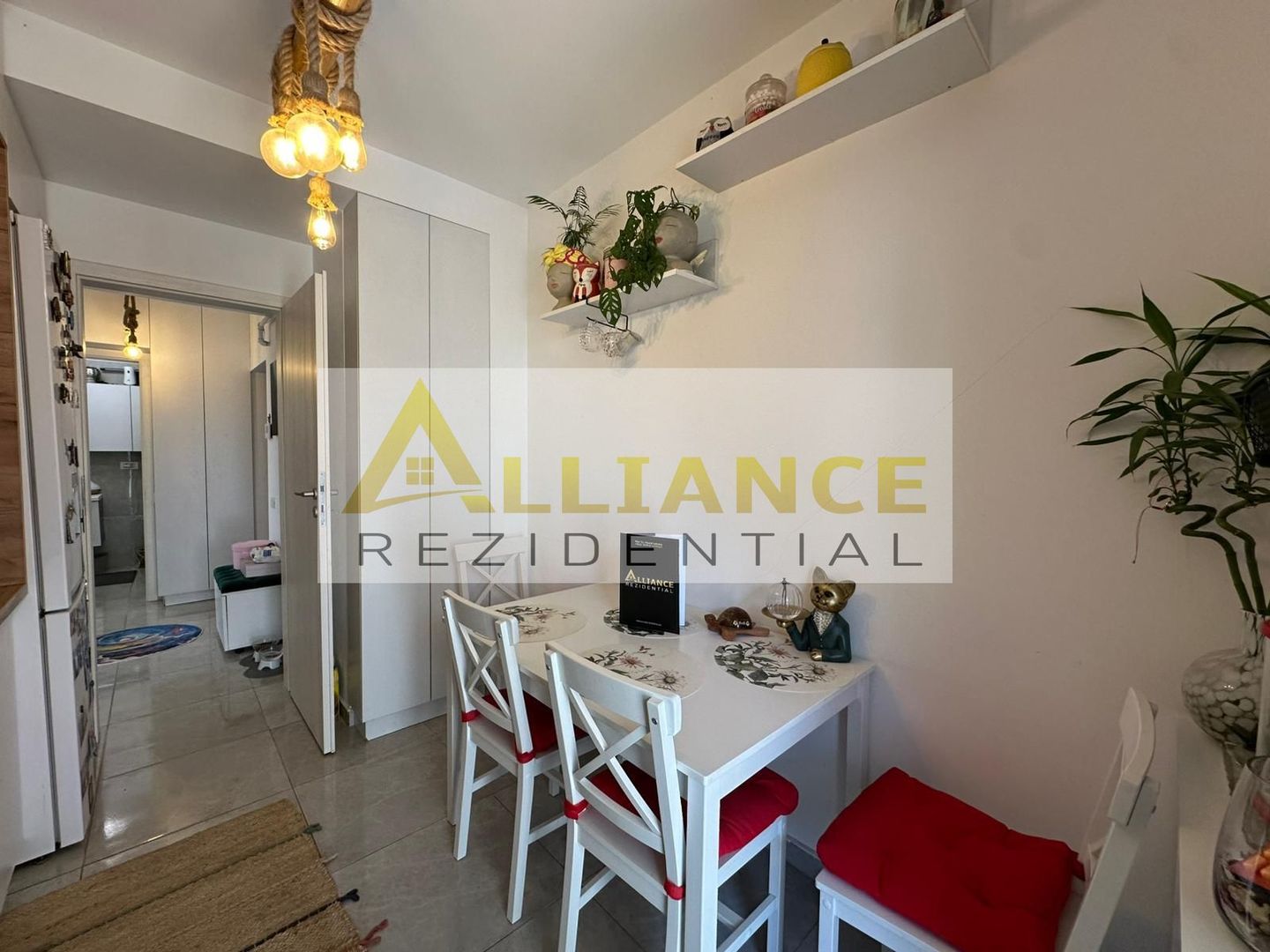 Apartament 2 camere /Mobilat si utilat /Gradina /Metrou Berceni 15min - Poză 9