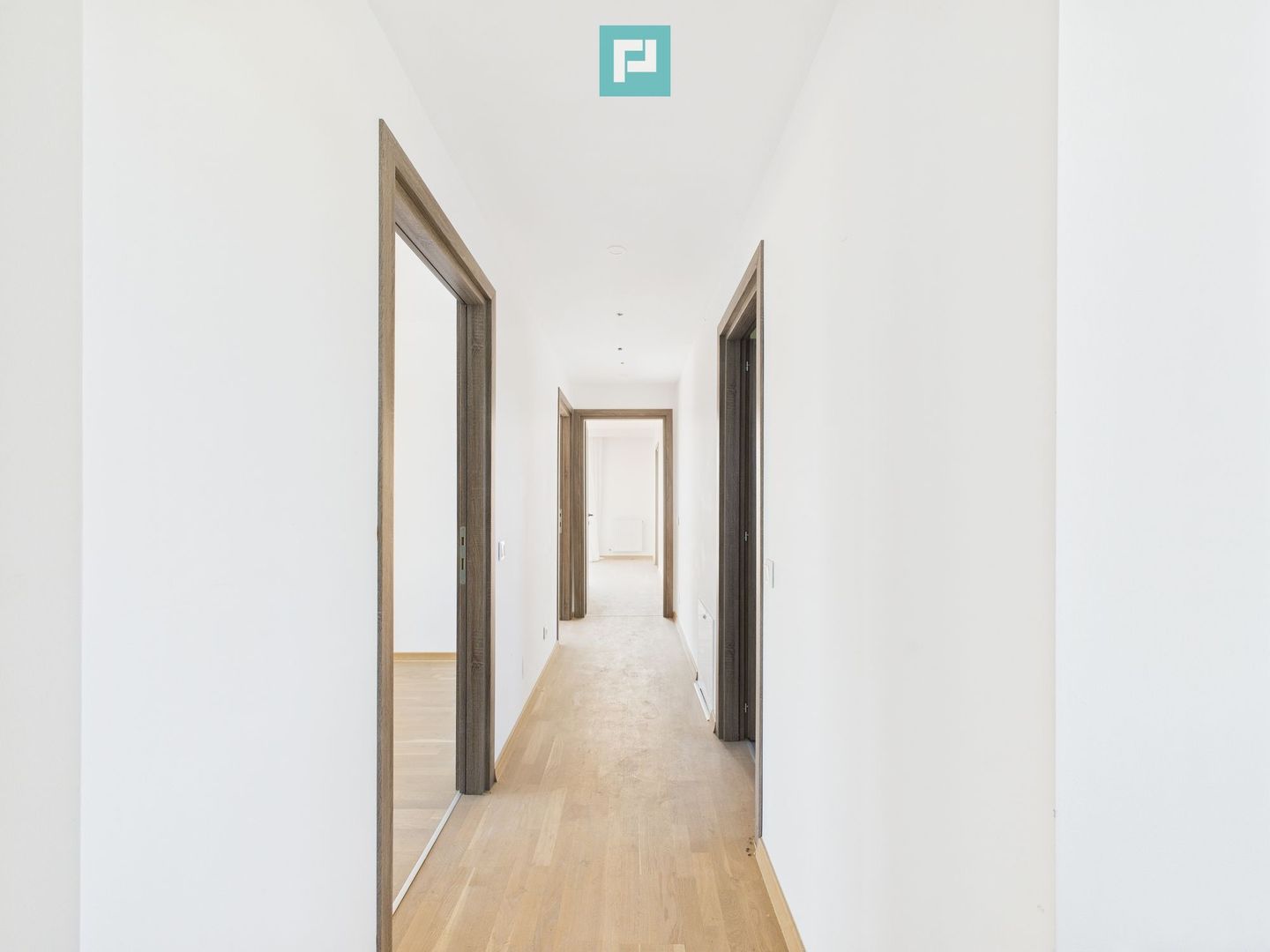 Casă modernă cu 3 dormitoare, curte și parcare – Corbeanca - Poză 18