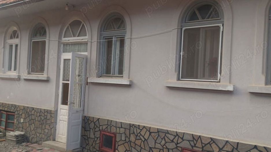 Vanzare casă - Poză 3