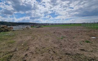 Teren Ciugud Intravilan 600mp - Poză 1