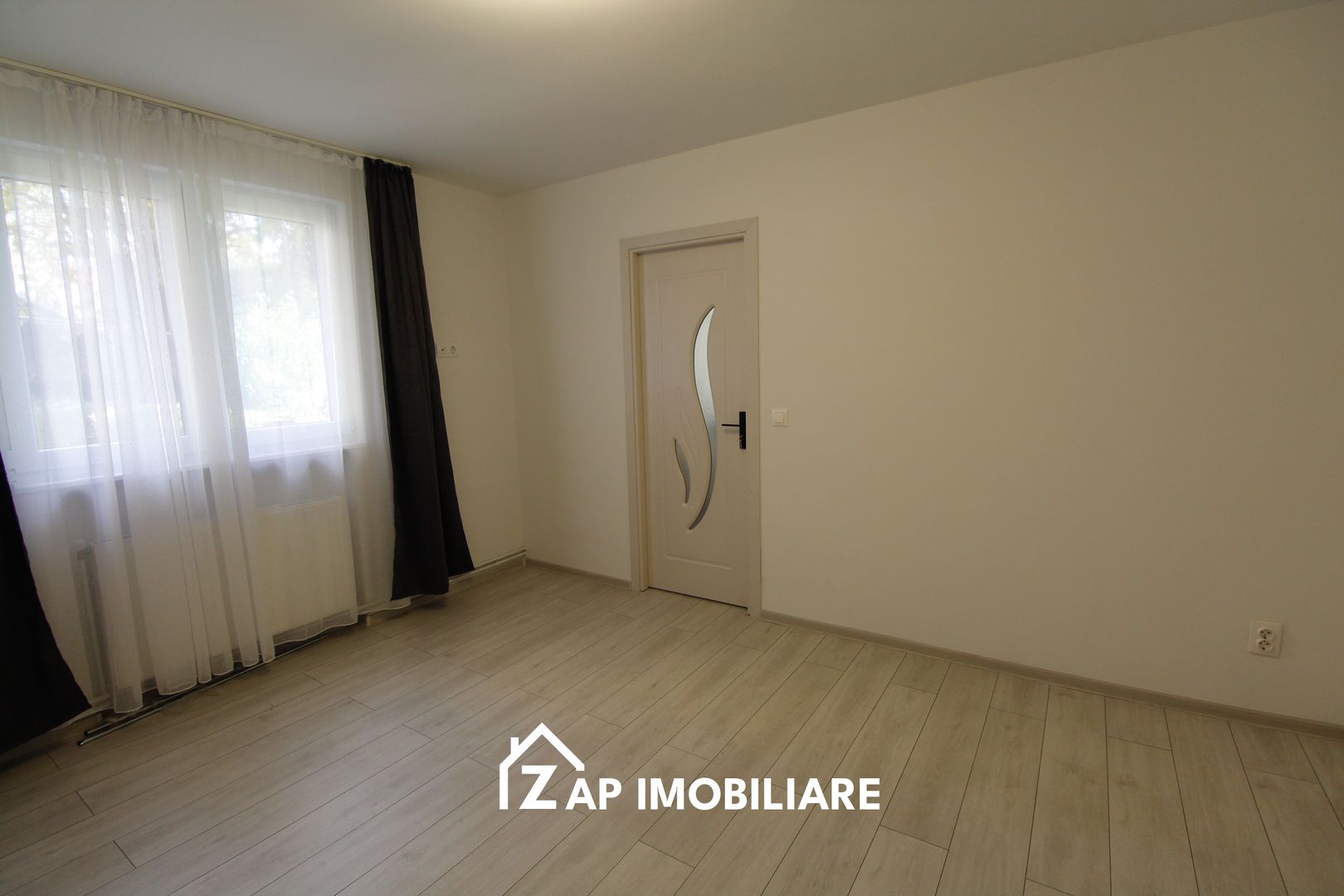 Aleea Savinesti - Ap 2 camere - Renovat complet - Poză 11