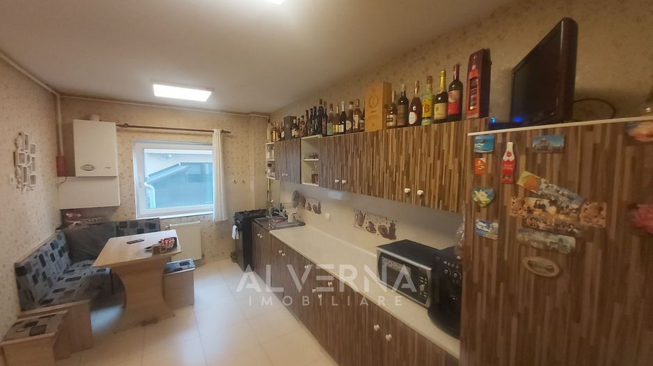 Apartament 2 camere, 39mp, mobilat, parcare, balcon, zona Florilor - Poză 2