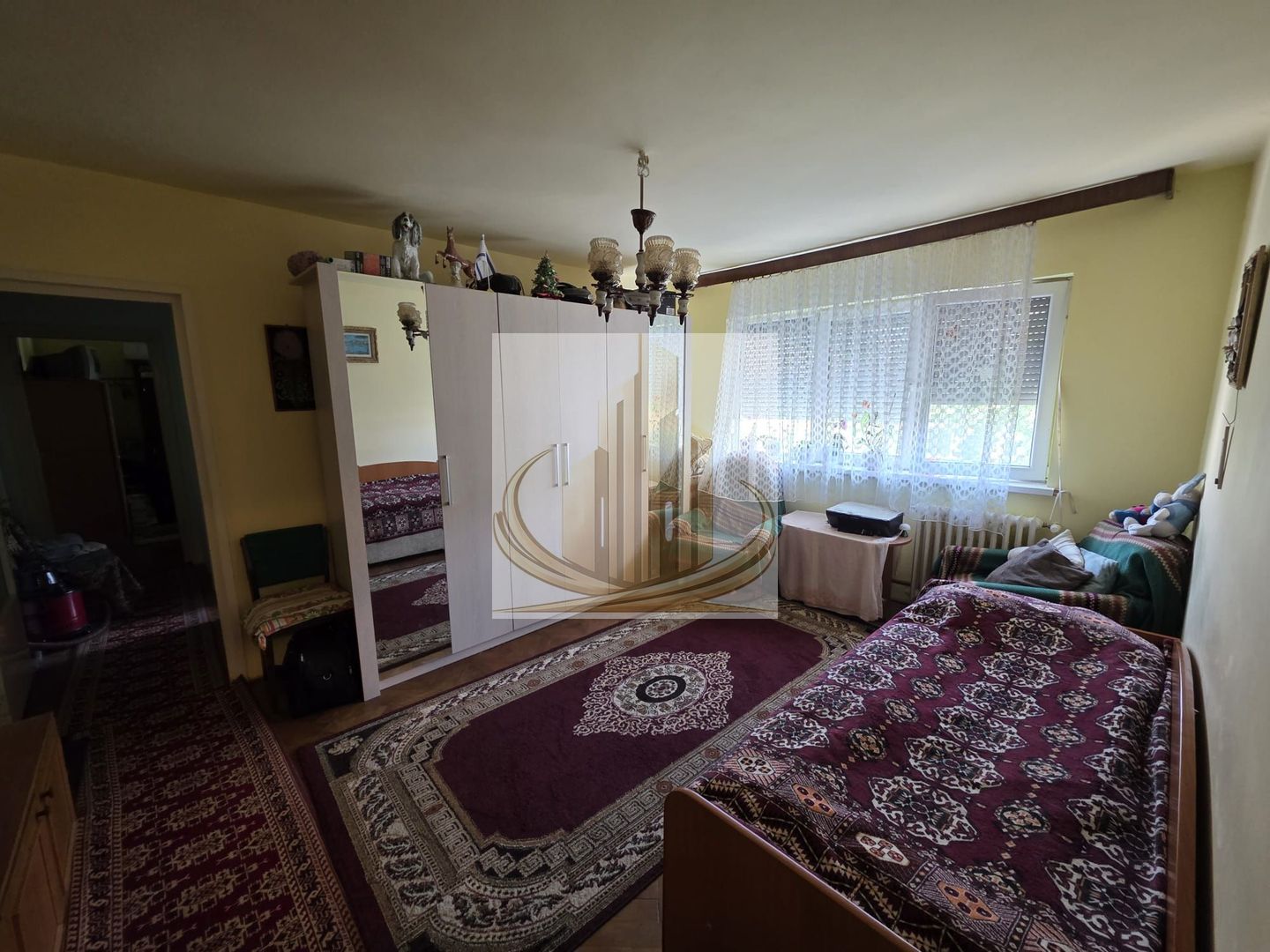 Apartament 4 camere în zona Dacia - Poză 1