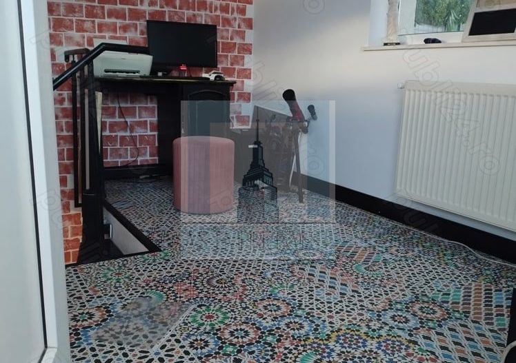 Apartament 3 camere decomandat - zona Sanpetru - Poză 5