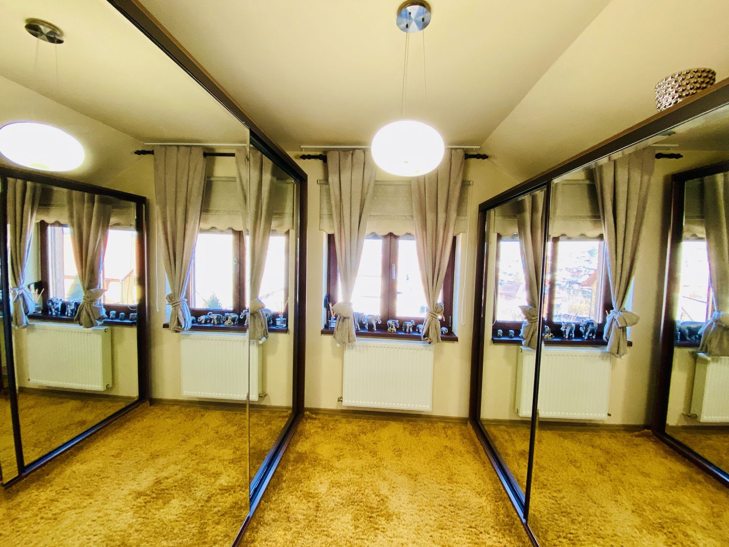Casa moderna, individuala cu Garaj - Sura Mare - Poză 27