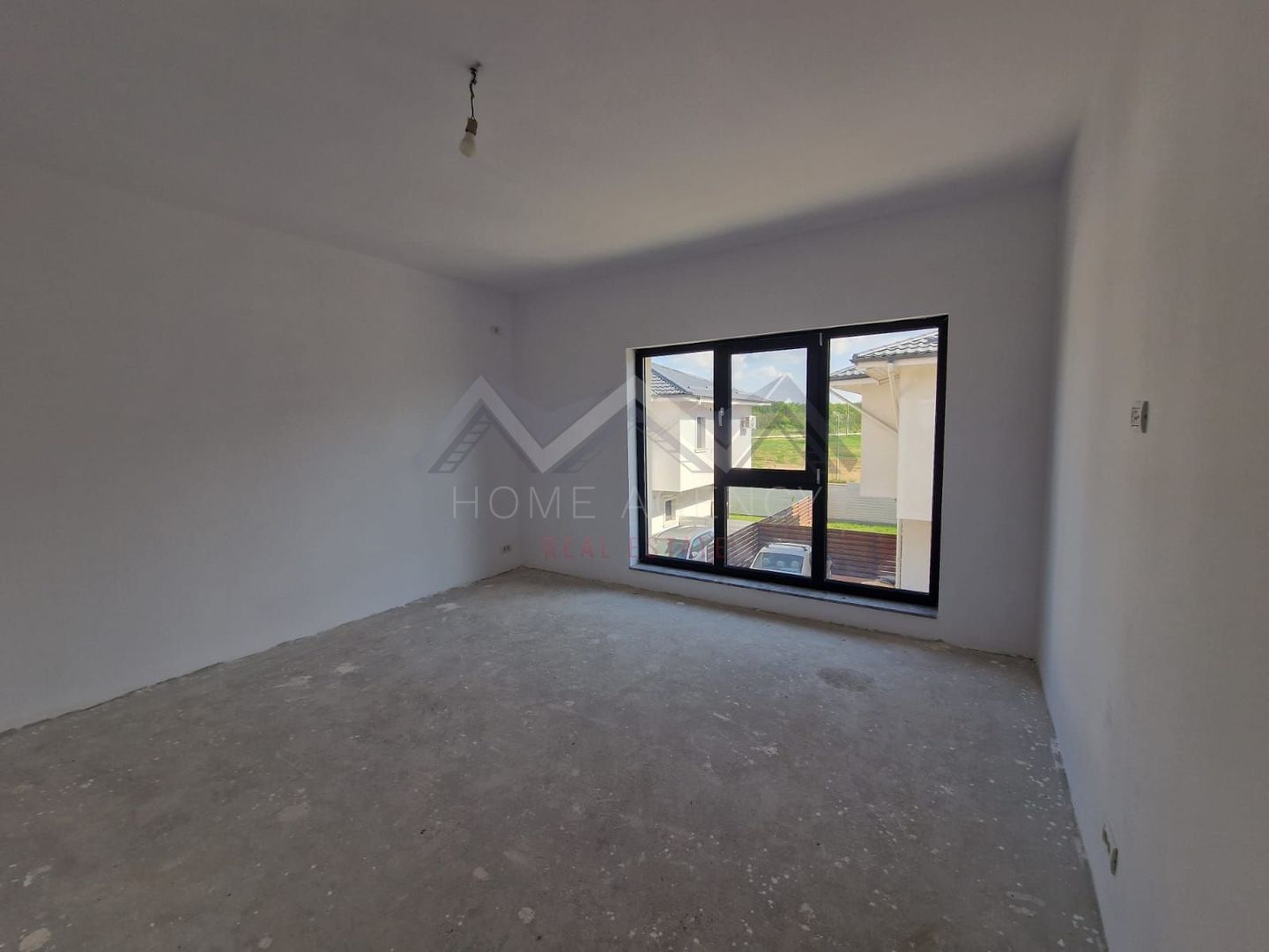 Casă spațioasă de vânzare în Otopeni – confort modern și finisaje premium - Poză 10