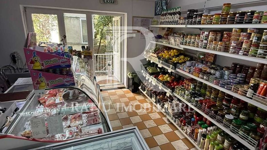 Spațiu comercial de închiriat | 3 camere | Zona Sovata - Poză 1