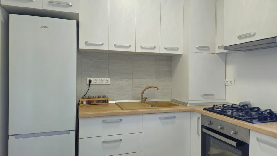 Apartament 2 camere cu loc parcare subteran Rond OMV Pipera - Poză 3