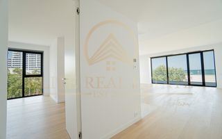 Stațiunea Mamaia - Vânzare apartament cu 4 camere, 3 bai cu vedere la mare. - Poză 17