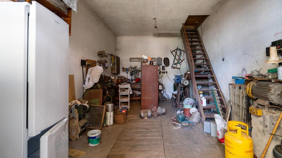 Casa singur in curte cu teren de 410 mp Sirul Canonicilor - Poză 14