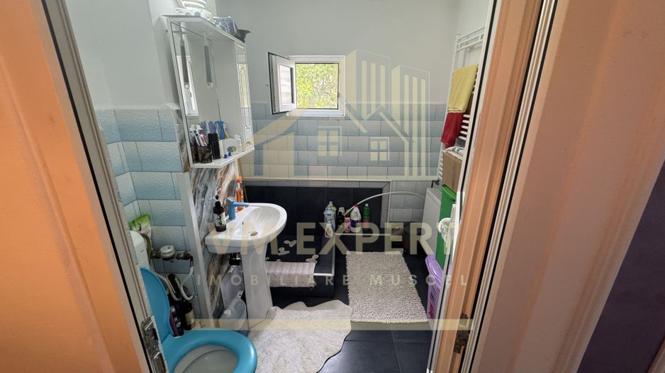 APARTAMENT 2 CAMERE PARTER CAMPULUNG GRUI - Poză 14