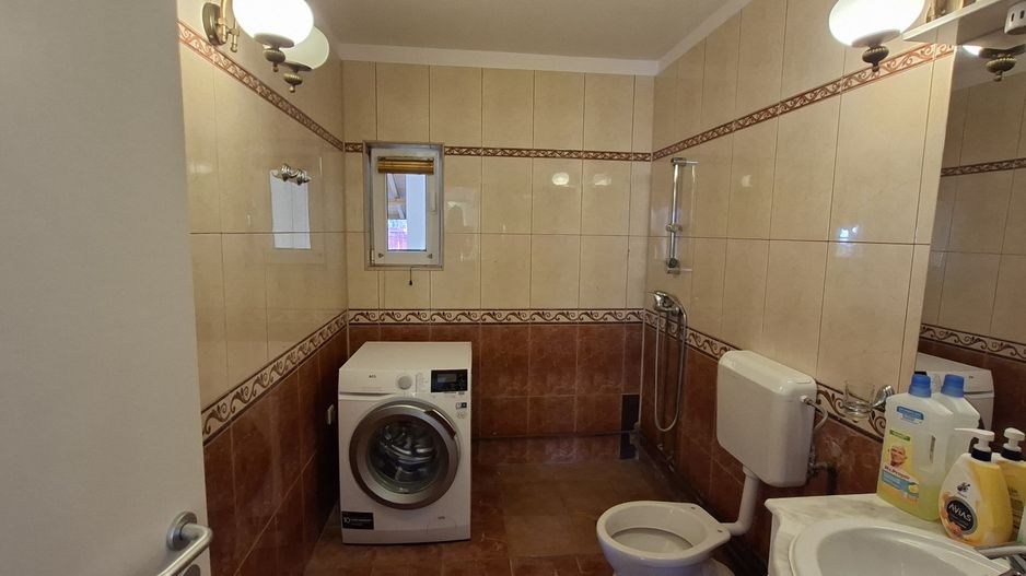 Casa individuala cu 4 camere - zona Kaufland/Dumbravita - Poză 10