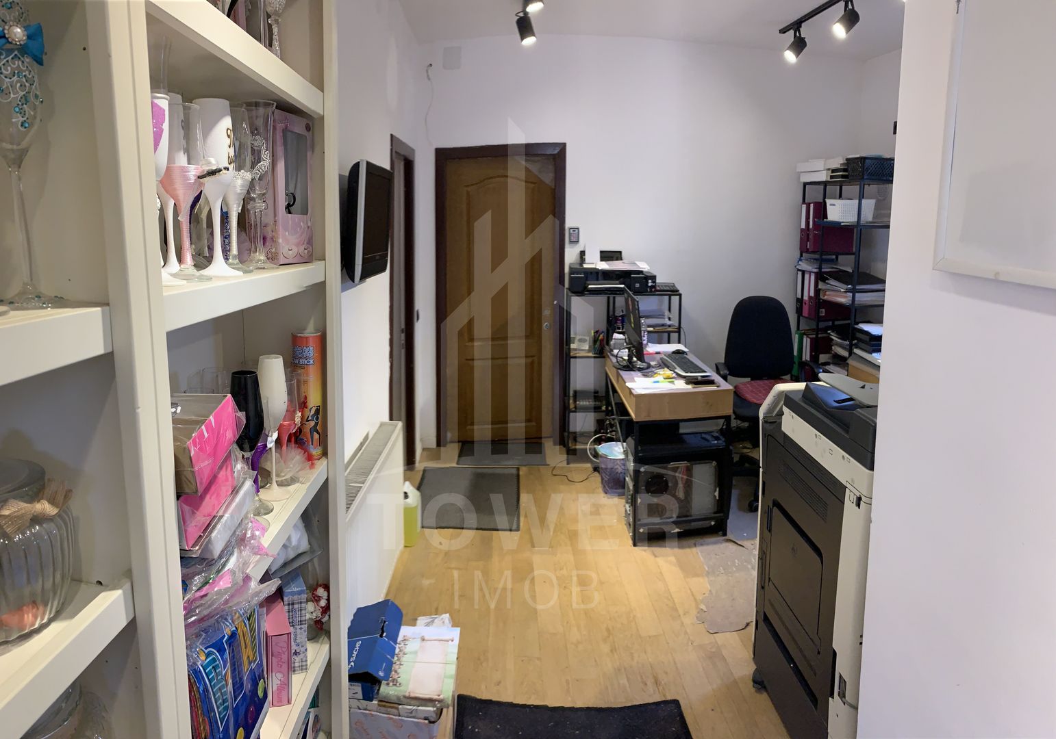 De închiriat spațiu de birouri în suprafață de 55 mp stradal pe Calea Dumbravii - Poză 3