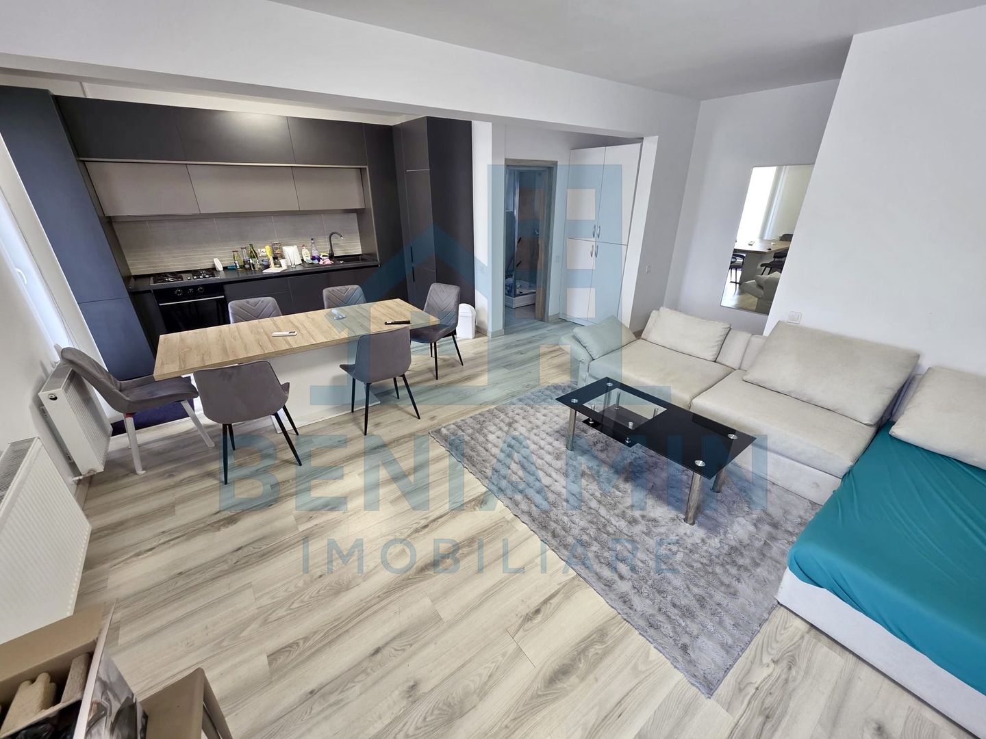 3 camere - 91.2mp - etaj 1 - parcare - bloc nou - Romanesu Residence - Poză 1