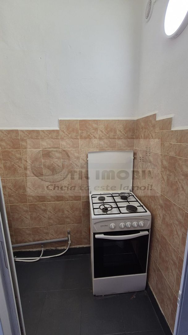 GARSONIERA  LIBERA  ETAJ 2 DIN 3  BAZA 3 - Poză 12
