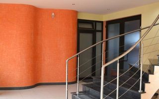 Hala de vanzare in zona Torontalului - Poză 1