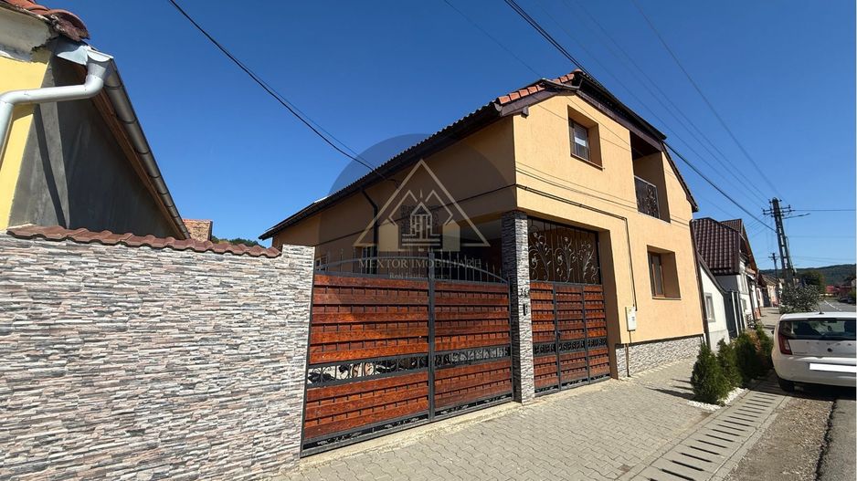 Casa de 4 camere, de vanzare - Poză 3